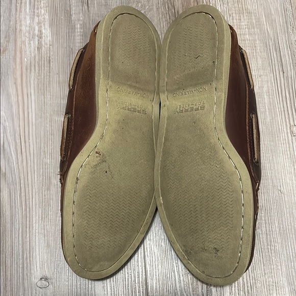 Sperry Brown Leather Boat Shoes with Moccasin Stitching - Picture 3 of 6